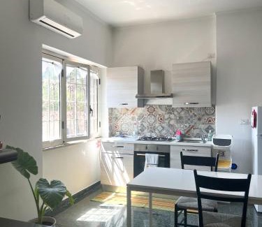 Ciampino Apartment | Luminoso appartamento - Parking