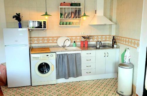 Benaocaz Apartment | Luminoso con vistas y chimenea apto mascotas