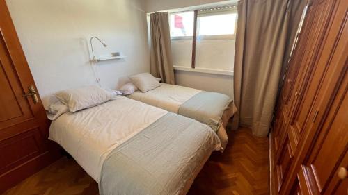 La Coruna Apartment | Luminoso piso en calle Claveles