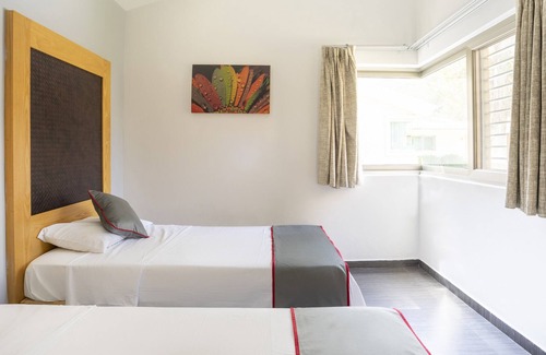 San Isidro Mazatepec Hotel | Luna Aqua Villas, Tala, Rio Escondido
