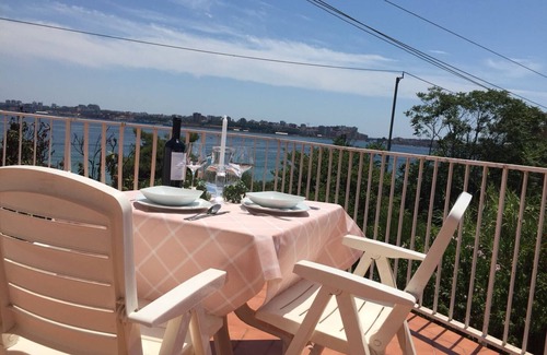 Taranto House | Lupus Inn . Fabula