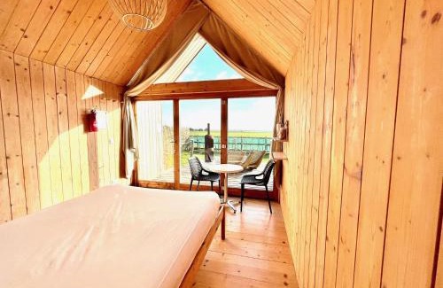 Brightlingsea House | Lushna 10 Classic Suite at Lee Wick Farm Cottages & Glamping