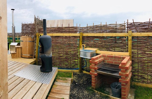 Brightlingsea Cottage | Lushna Petite 3 at Lee Wick Farm Glamping