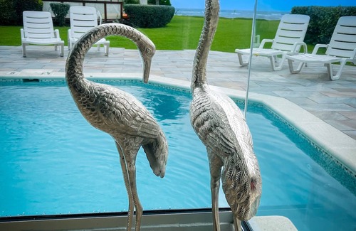 Lowlands Villa | Lux 3 Bdrm Ocean Front villa with Private pool!