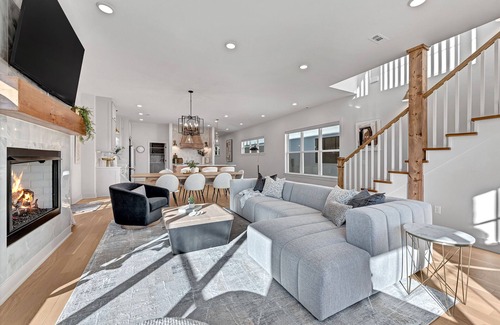 Downtown House | Lux Haus Bentonville, Momentary Views & Bike Trail