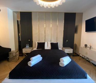 City Centre Apartment | Lux Stays by Torres at K39 Krakow