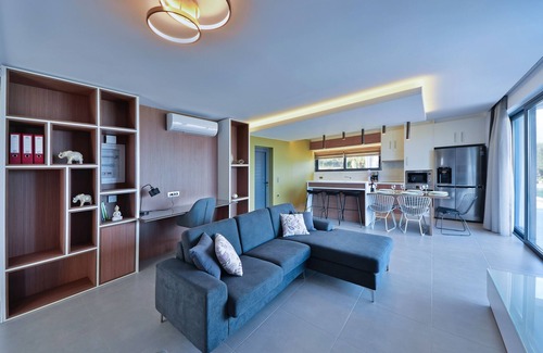 Kolymbari Villa | Lux Villa 107 with Private Pool & Panoramic View