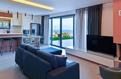 Kolymbari Villa | Lux Villa 107 with Private Pool & Panoramic View