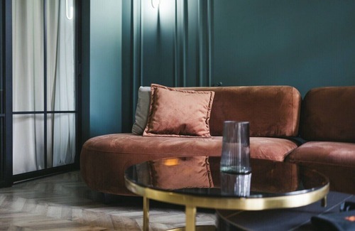Kentron Apartment | Luxe 1BR/Near Opera/Balcony/Selfcheckin