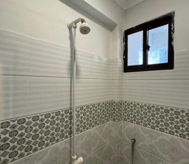 D.H.A. Apartment | LUXE 2 BR Apartment Spacious And Modern Lounge