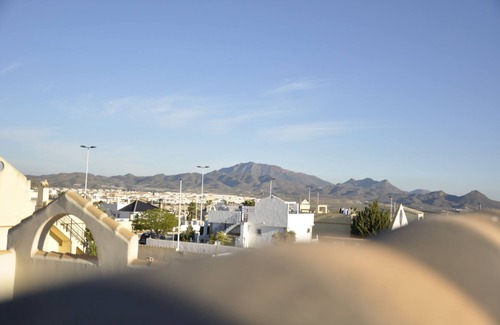 Mazarron Villa | Luxe 6P Kindervriendelijke Villa met Zwembad, Airco, Internet Wifi, Alarm en BBQ