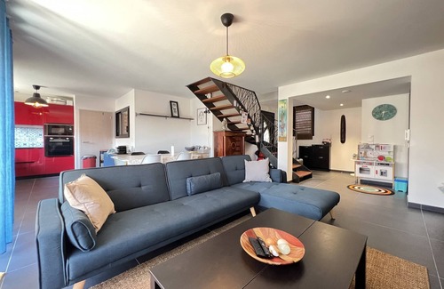 Cote Pavee Villa | Luxe apartment with private terrace