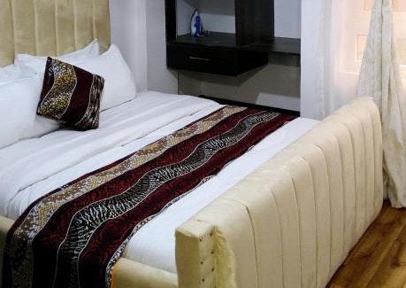 Viwanda Apartment | Luxe BnB