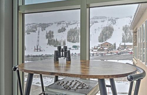 Brian Head Apartment | Luxe Brian Head Escape with Hot Tub and Mtn Views