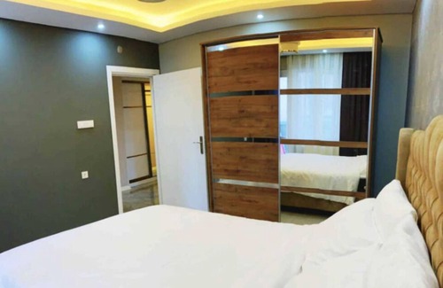 Iskenderpasa Apartment | Luxe!! First flr 2+1 Modern Apt in Center