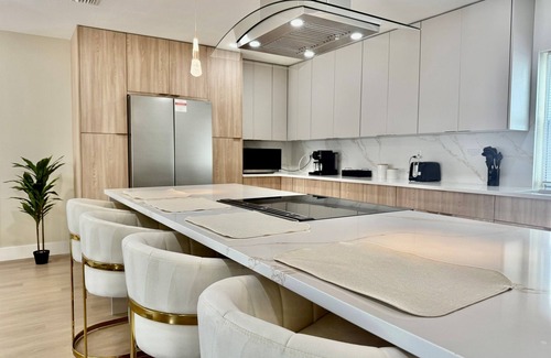 Palm Harbor House | Luxe Getaway w/Pool, Games & Fun Vibes