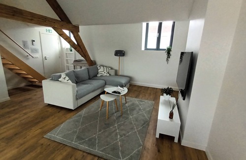 Rooigem Apartment | Luxe Loft in Gent