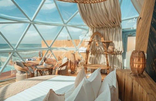 Umm al Quwain Hotel | LUXEGLAMP