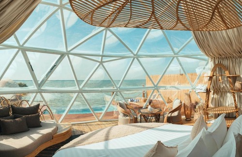 Umm al Quwain Hotel | LUXEGLAMP