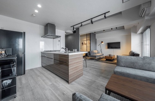 Higashi Apartment | LUXIA 503