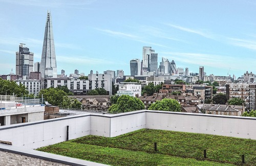 Bermondsey Apartment | LuxNomads Lavish Penthouse SkyLine View