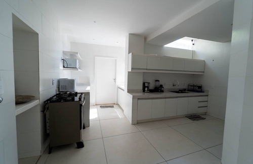 Joatinga House | LUXOBRASIL #RJ739 Joá Mansion 06 Suites Vacation Rental