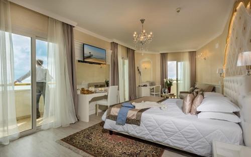 Faro Hotel | Luxor e Cairo The Beach Resort