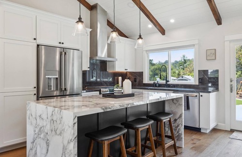 San Bruno House | LuxoStays Bright & Cozy 4BR Home 5 Beds 2 Baths Serene Escape