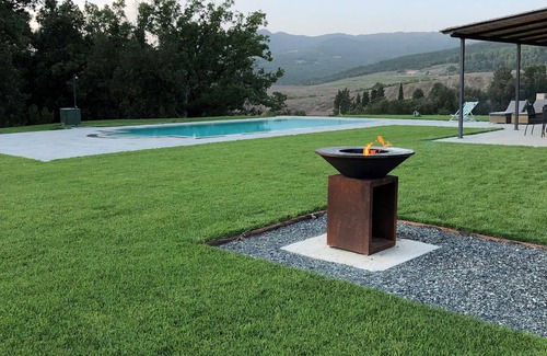 Fattoria Mocaio Villa | Luxury villa with private pool and veranda, 20' from the sea