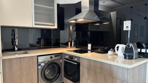 Oulad Khallouf Apartment | Luxueux studio près de la plage