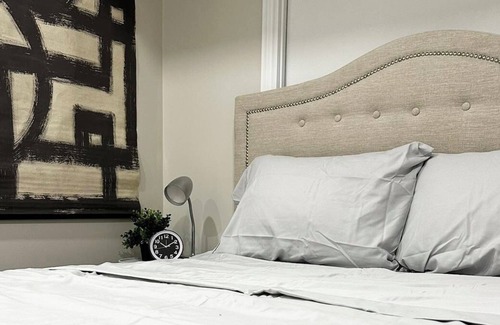 Stouffville Apartment | Luxurious Home in the heart of Stouffville