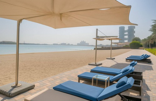 Palm Jumeirah Apartment | Luxurious 1BR Beachfront Living at Palm Jumeirah by Rosewood - 406