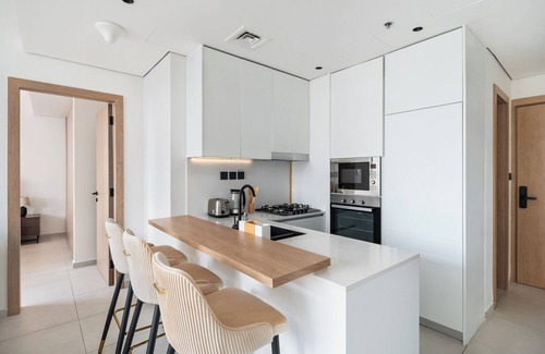 Jumeirah Village Circle Apartment | Luxurious 1BR Flat in Dubai