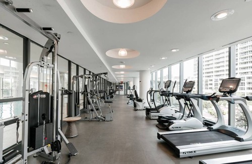 Fort York Hotel | Luxurious 1BR in ❤️ of downtown with Balcony