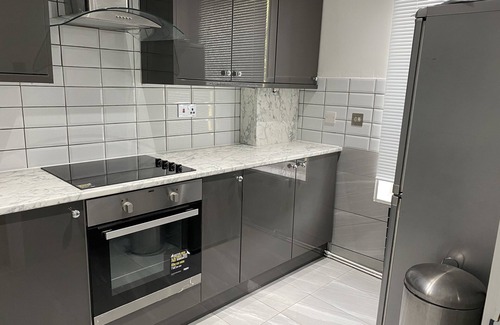 Glyndon Apartment | Luxurious 2-Bed Apartment in Woolwich, London