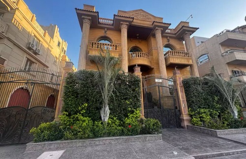 New Cairo Apartment | Luxurious 2BR apartment with a private sunny garden inNew Cairo with WiFi, AC