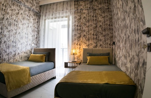 Kusadasi Apartment | Luxurious 2BR! Netflix & Kitchen - 5 Min From Beach