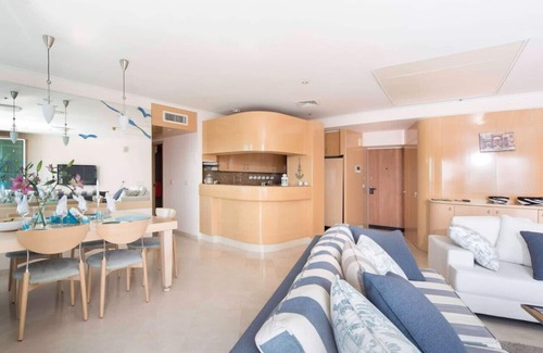 Tel Aviv Promenade Apartment | Luxurious 2BR w/Panoramic Sea View by Sea N' Rent