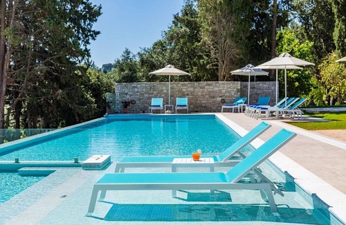 Vassilatika Villa | Luxurious 4 Bedroom Villa in an Idyllic Position with Heated Pool and Amazing 180⁰ Sea Views!