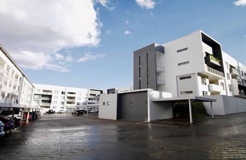 Greater Johannesburg Metropolitan Area Apartment | Luxurious apartment and very neat