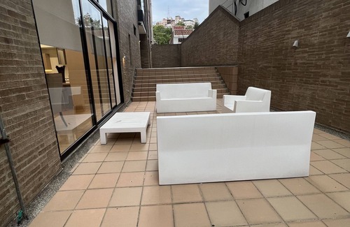 Cali Apartment | Luxurious Apartment in the West Zone of Cali: Elegance and Security.