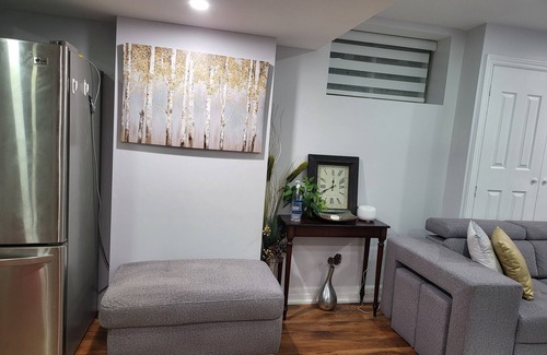 Brampton Apartment | Luxurious Apt 2BRs+1BA Spacious Modern, w. parking