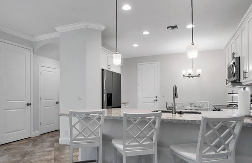 Wellington House | Luxurious Equestrian Townhome