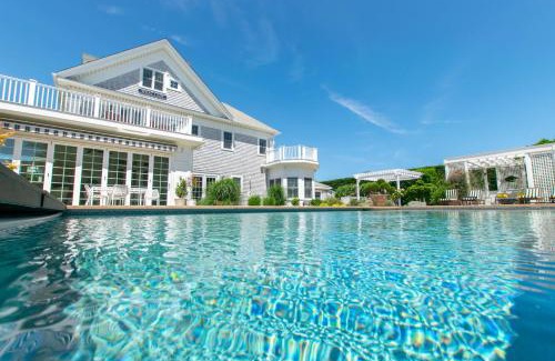 West Harwich House | Luxurious Estate Private Heated pool