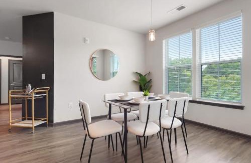 North Raleigh Apartment | Luxurious King 3BR Suitein North Raleigh!