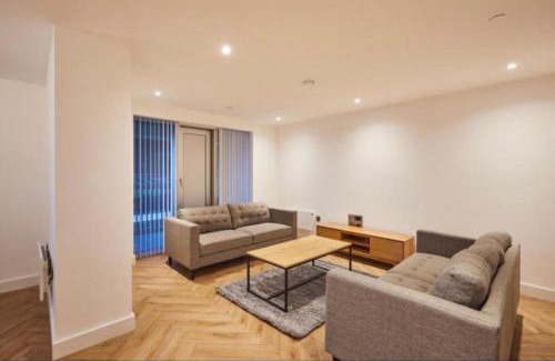 Castlefield Apartment | Luxurious Manchester City Centre 2 Bed Apartment