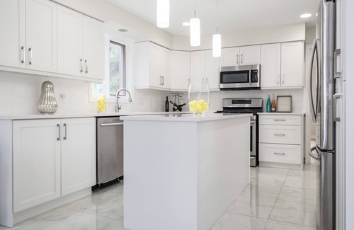 Windsor House | Luxurious Oasis with a Private Pool