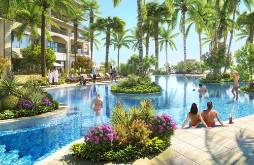 Santa Rosa Condo | Luxurious ocean front condo w/ hot tub, daily maid service, lazy river and more.