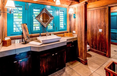 Belize District Villa | Luxurious One-bedroom Private Island Beach Bungalow