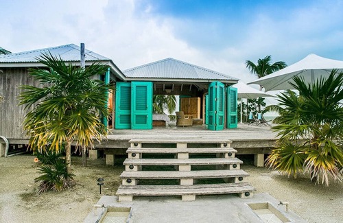 Belize District Villa | Luxurious One-bedroom Private Island Beach Bungalow